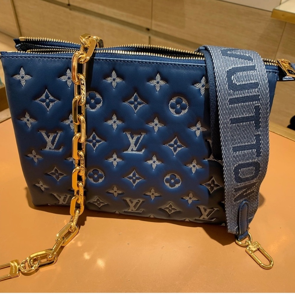 Louis Vuitton denim Coussin